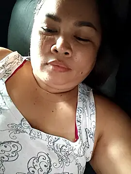 XXLorie 02 online show from 03-21-26, 08:52