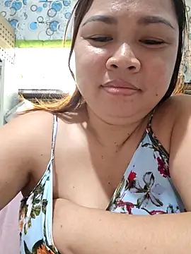XXLorie 02 online show from 06-16-26, 11:27