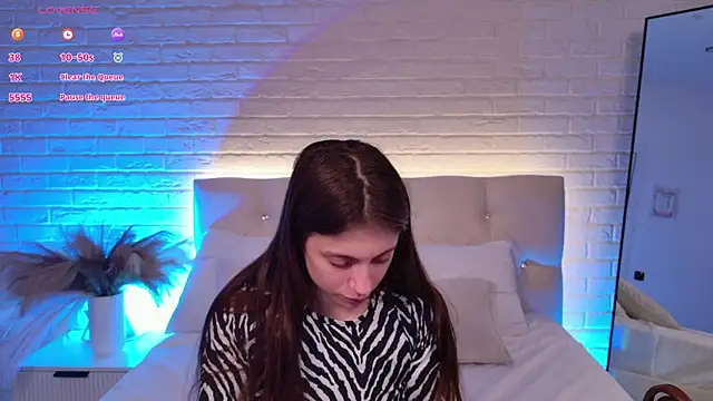 Eille Elfie online show from 01-07-26, 04:39