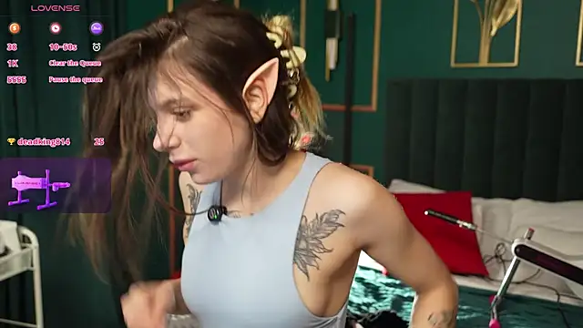 Eille Elfie online show from 01-06-26, 05:44