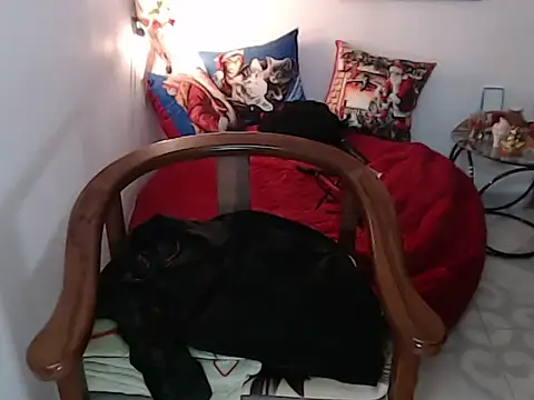 LunaxxxxCandy online show from 02-04-25, 06:14