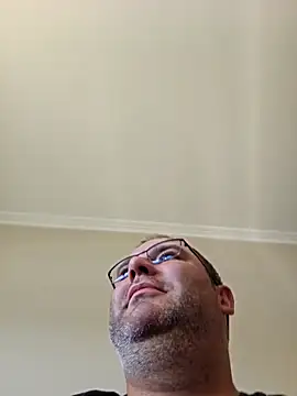 Snapshot of Andrew1900529 chatting on 09-22-25, 07:47 Andrew1900529 online show from 09-22-25, 07:47