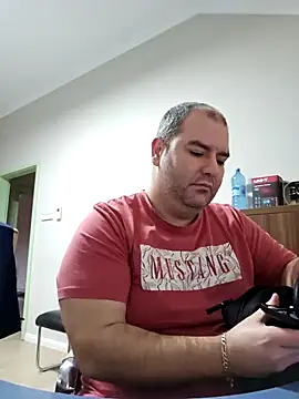 Snapshot of Andrew1900529 chatting on 01-30-25, 07:39 Andrew1900529 online show from 01-30-25, 07:39