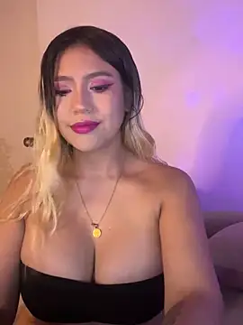 Snapshot of BA_BYY chatting on 01-09-25, 04:41 BA BYY online show from 01-09-25, 04:41