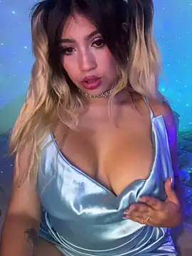 Snapshot of BA_BYY chatting on 03-14-25, 01:59 BA BYY online show from 03-14-25, 01:59