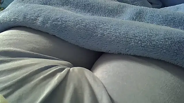 Snapshot of perescam chatting on 09-11-25, 06:19 perescam online show from 09-11-25, 06:19