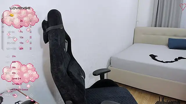 SkyqueenI online show from 01-14-25, 08:41