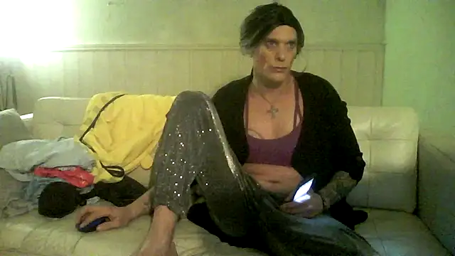 SassyAmanda87 online show from 10-27-25, 07:26