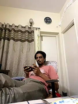 Snapshot of Talha266 chatting on 10-05-25, 10:44 Talha266 online show from 10-05-25, 10:44