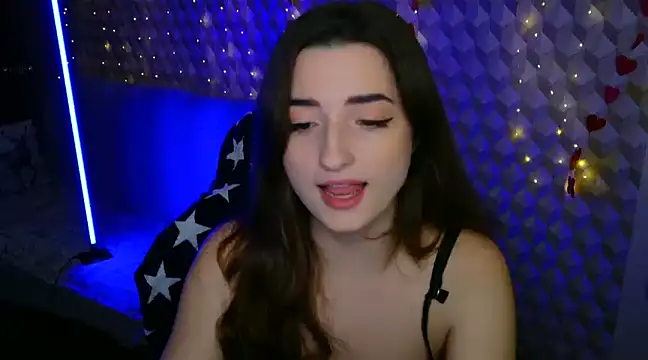 GoldieHoshie online show from 02-18-25, 05:42