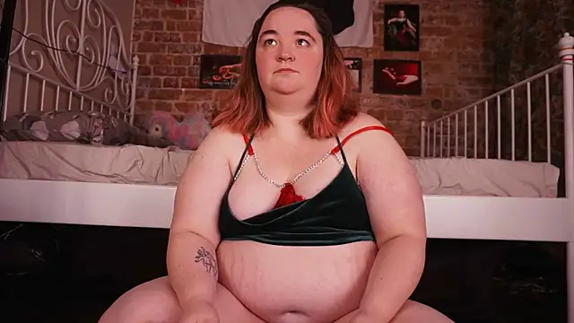 Evelively online show from 12-21-25, 02:24