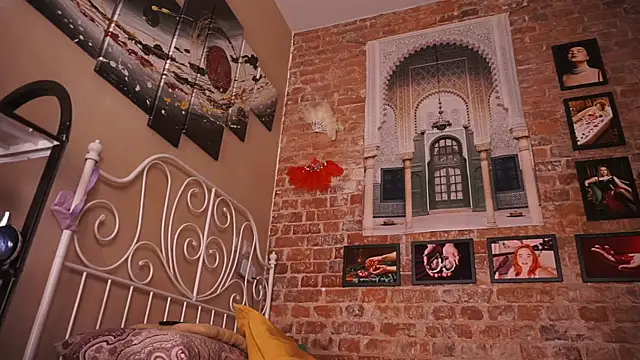 Evelively online show from 04-16-26, 02:23