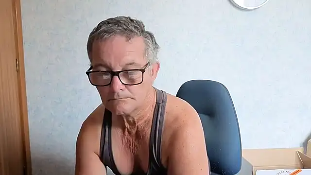 bigballnz online show from 11-17-25, 07:40