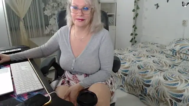 Ghertrude52 online show from 03-27-26, 04:54