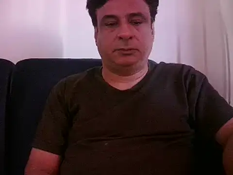 Snapshot of desipapaxxx chatting on 03-07-25, 04:13 desipapaxxx online show from 03-07-25, 04:13
