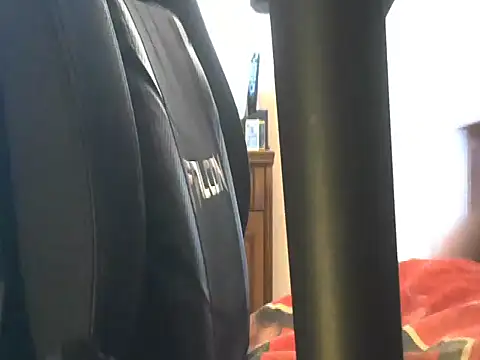 Snapshot of safadao_tesao chatting on 02-13-26, 01:33 safadao tesao online show from 02-13-26, 01:33