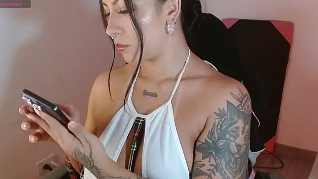 Snapshot of karlavittar chatting on 03-04-25, 09:22 karlavittar online show from 03-04-25, 09:22