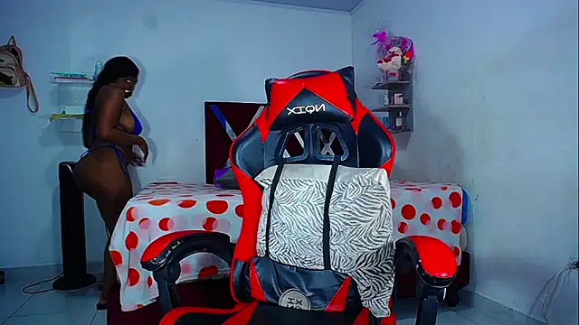 DanisaBrown online show from 06-13-26, 02:26