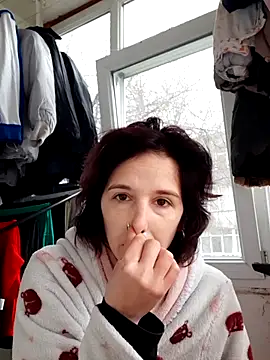 SexxyLety online show from 04-01-26, 07:31