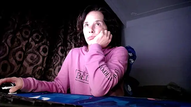 SexxyLety online show from 05-10-26, 07:16