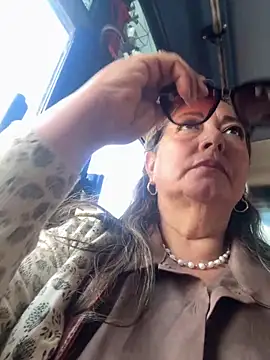 emma tour online show from 11-01-25, 03:17