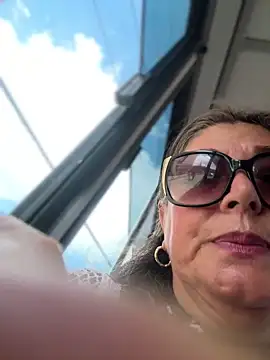 emma tour online show from 12-15-25, 04:57