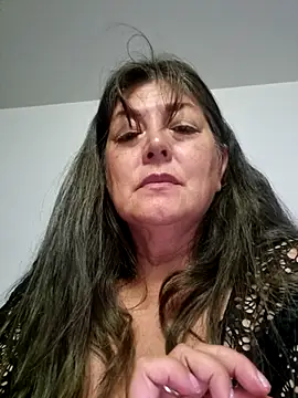 Snapshot of emma_tour chatting on 02-25-25, 02:48 emma tour online show from 02-25-25, 02:48