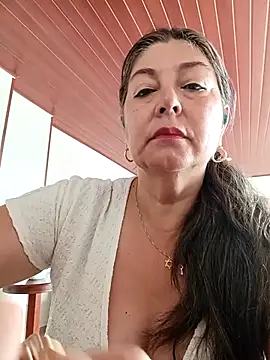 Snapshot of emma_tour chatting on 09-29-25, 02:23 emma tour online show from 09-29-25, 02:23