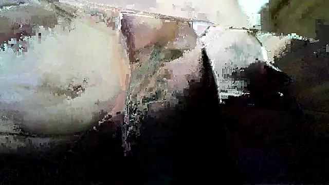 Snapshot of Shesoobadd chatting on 04-13-26, 04:22 Shesoobadd online show from 04-13-26, 04:22