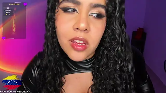 Snapshot of Amber_smith20 chatting on 07-15-26, 01:34 Amber smith20 online show from 07-15-26, 01:34
