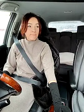 EvaXOAir online show from 12-19-25, 05:10