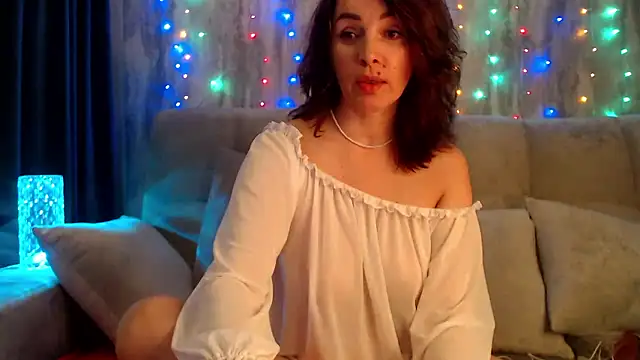 EvaXOAir online show from 01-14-26, 02:04