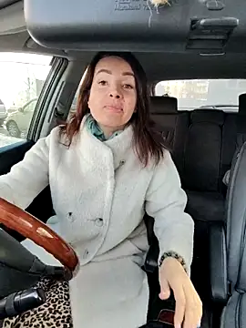 EvaXOAir online show from 03-31-26, 04:25