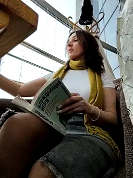 EvaXOAir online show from 04-07-26, 05:42