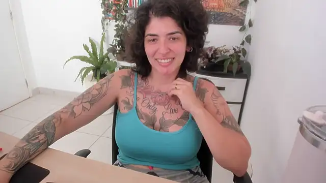 TaliMajesty online show from 10-07-25, 05:03