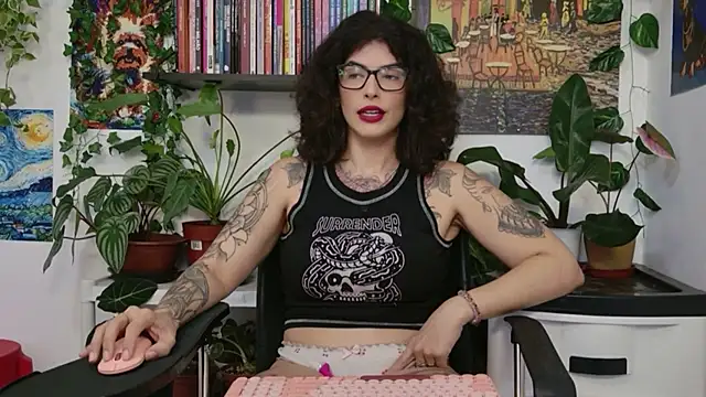 TaliMajesty online show from 05-14-26, 09:06