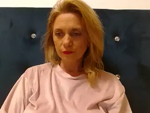 MysticCreature online show from 04-08-26, 04:14