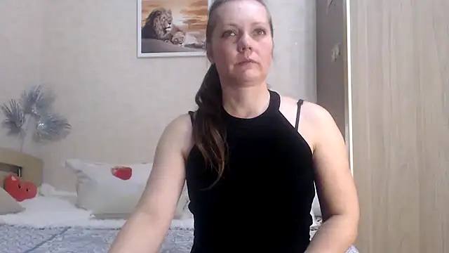 SheLion online show from 12-14-24, 04:30