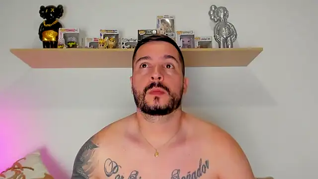 camilo restrepo21 online show from 11-05-25, 12:25