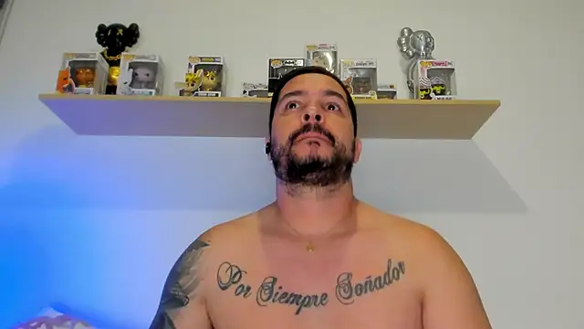 camilo restrepo21 online show from 05-18-26, 11:31