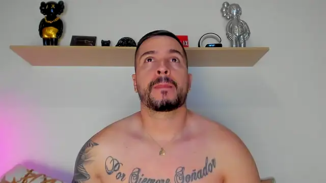 camilo restrepo21 online show from 09-28-25, 11:44