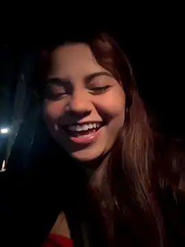 Snapshot of Sweett_Priya chatting on 05-05-26, 04:15 Sweett Priya online show from 05-05-26, 04:15
