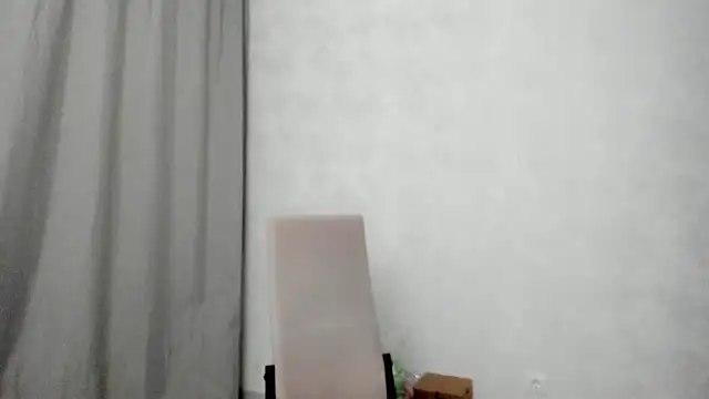 Snapshot of why_again_me chatting on 02-25-26, 07:58 why again me online show from 02-25-26, 07:58