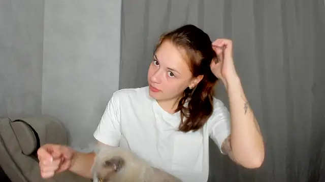 why again me online show from 04-20-26, 06:42