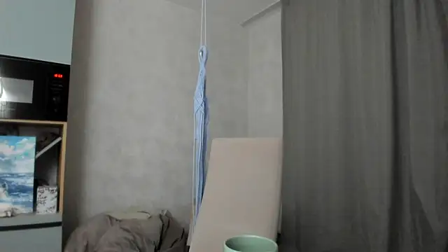 why again me online show from 11-13-25, 04:00