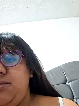 ZaidaWet online show from 10-27-25, 01:01