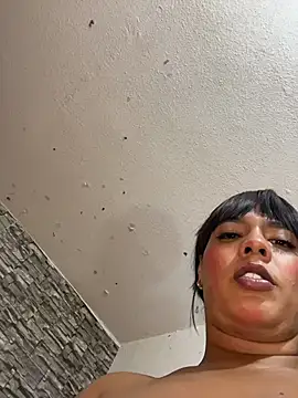 Snapshot of Newshantal_ chatting on 07-08-26, 06:14 Newshantal online show from 07-08-26, 06:14