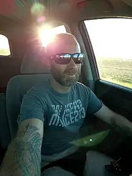 Cooking Cristal online show from 11-13-25, 01:04