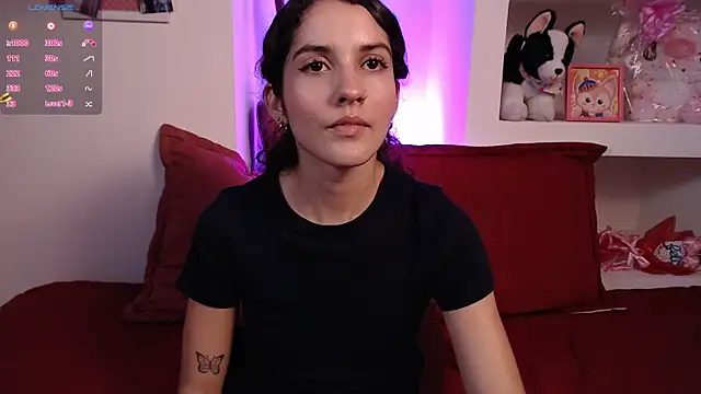 Snapshot of lailypink chatting on 03-06-25, 02:19 lailypink online show from 03-06-25, 02:19