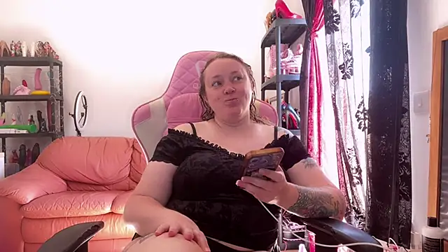 kisicaxx online show from 06-02-26, 07:41